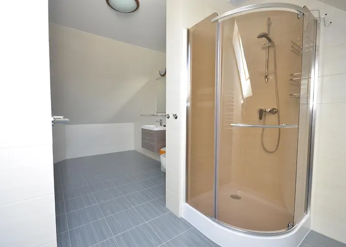 Poduszka Zielony Dom Apartment